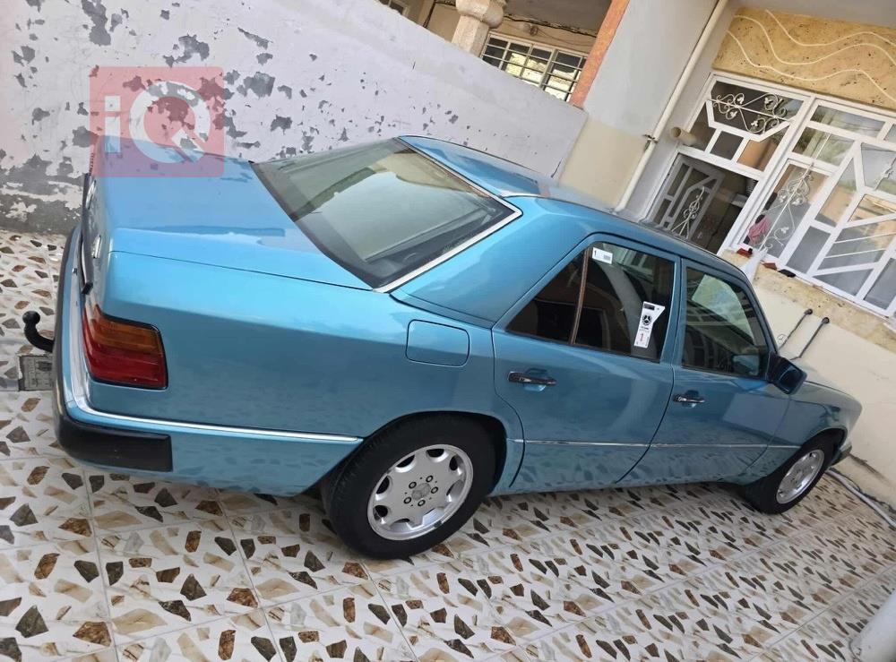 مرسيدس بنز E-Class